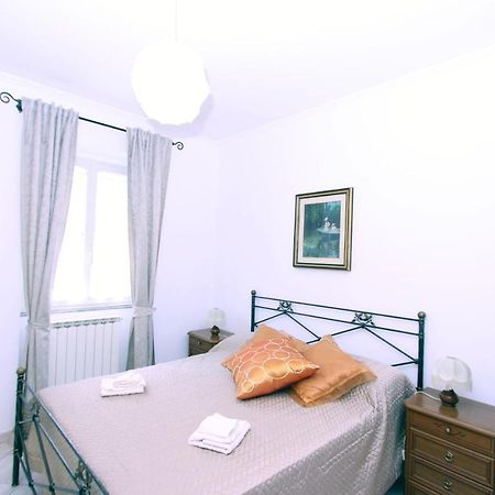 Appartement Torrigio Flat à Rome Extérieur photo
