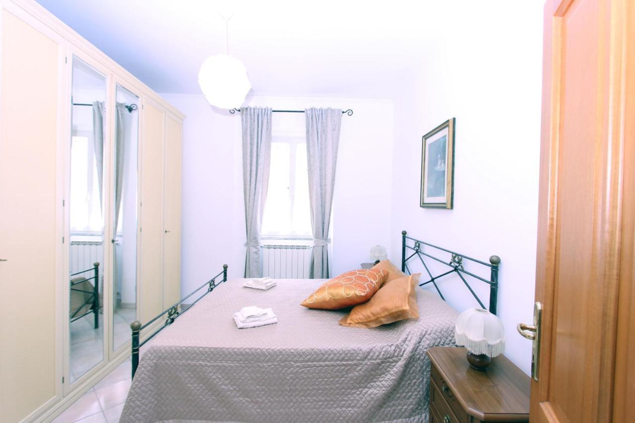 Appartement Torrigio Flat à Rome Extérieur photo